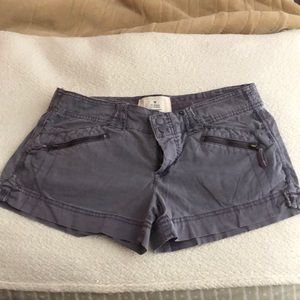 Ci Sono Purple shorts